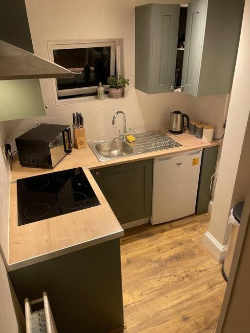 Ground Floor Apartment In Central Бат Екстер'єр фото